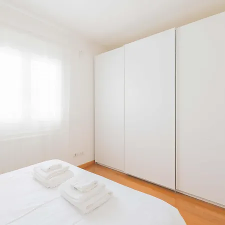 Loverhome 3 아파트