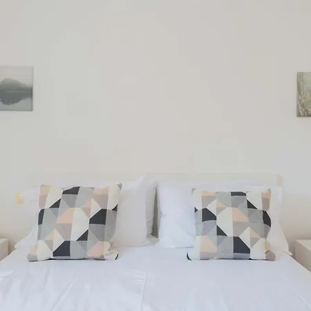 Appartement Loverhome 3 *