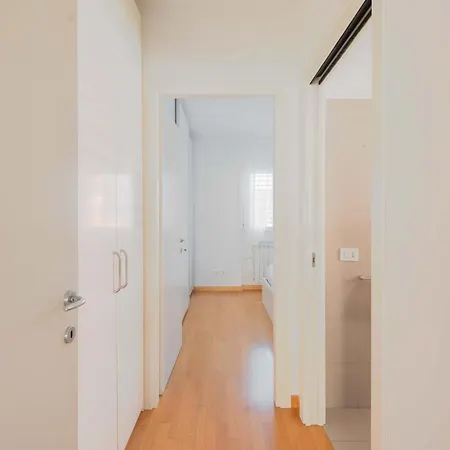 Loverhome 3 * Rome