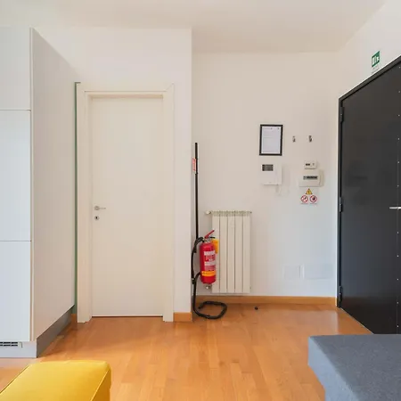 Loverhome 3 *