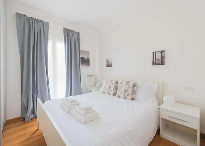 Loverhome 3 Apartman *