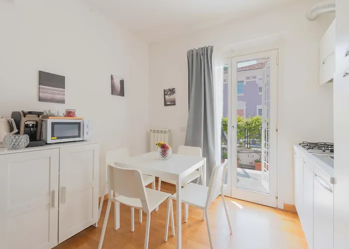 Loverhome 3 Apartman
